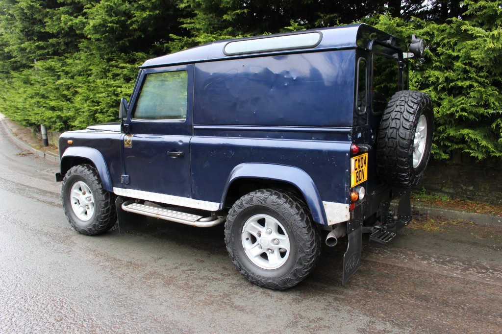 Used LAND ROVER DEFENDER 2.5 90 TD5 COUNTY HARD TOP in Lancashire
