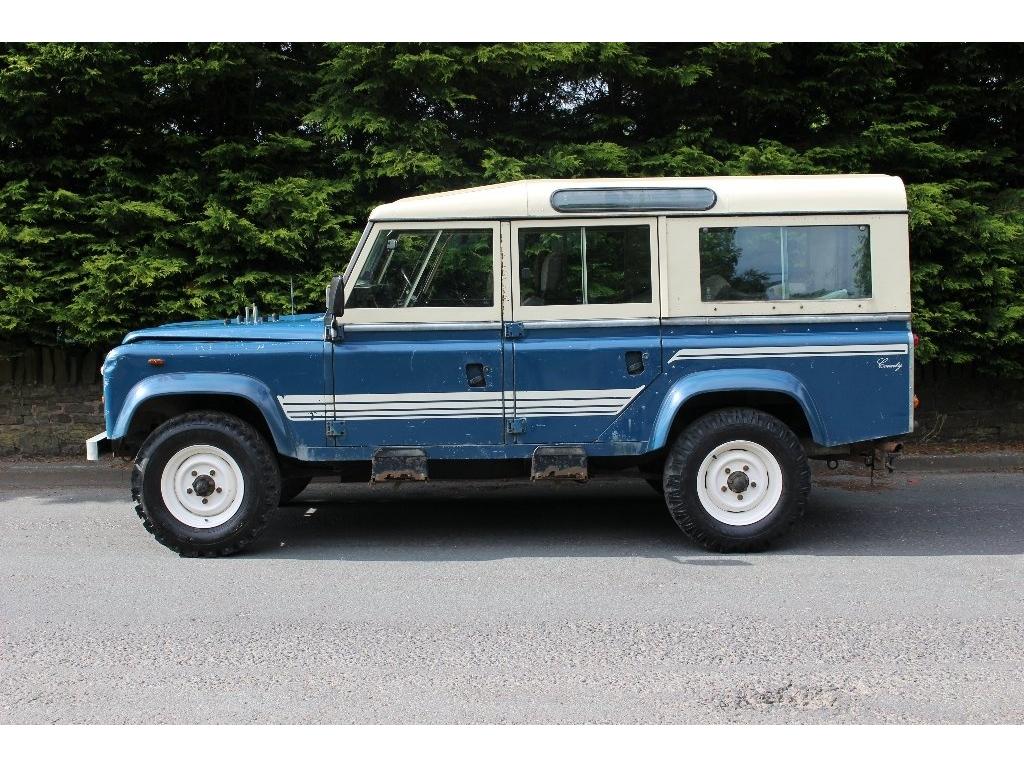 Used LAND ROVER 110 2.3 4CYL SW 5DR in Lancashire