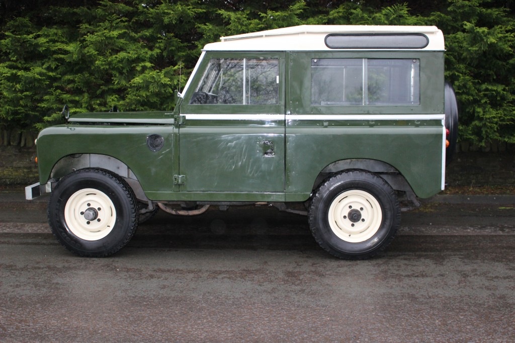 Used LAND ROVER 88 2.3  in Lancashire