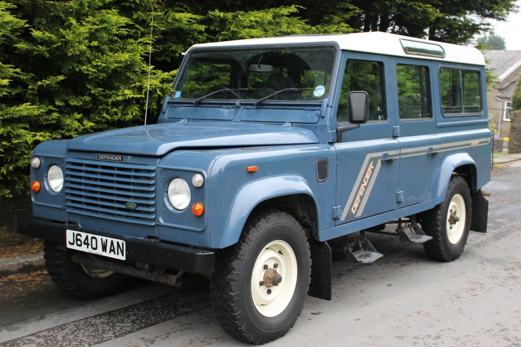 Used LAND ROVER DEFENDER 2.5 110 COUNTY TDI 5DR in Lancashire