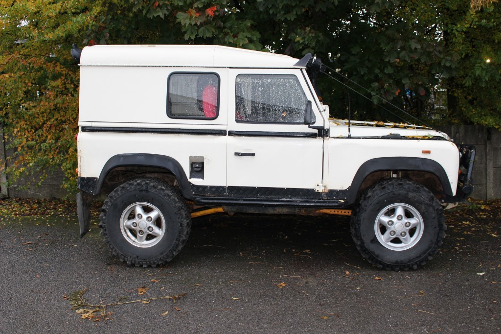 Used LAND ROVER 90 2.5 4CYL REG 3DR in Lancashire