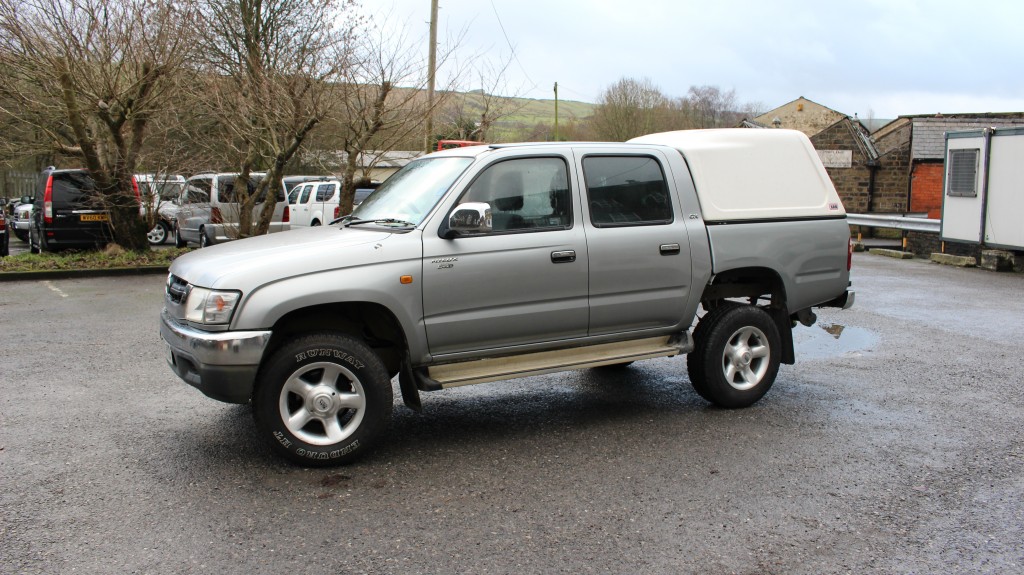 Used TOYOTA HI-LUX 2.5 270 GX DOUBLE CAB 4WD in Lancashire