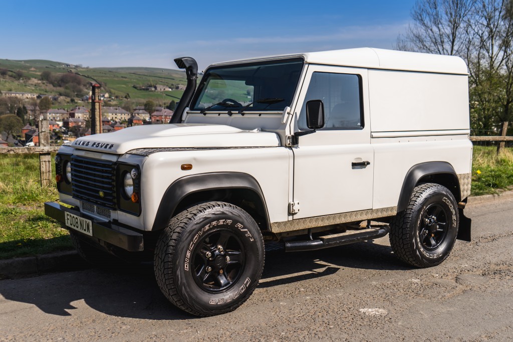 Used LAND ROVER DEFENDER 2.4 90 HARD TOP SWB in Lancashire