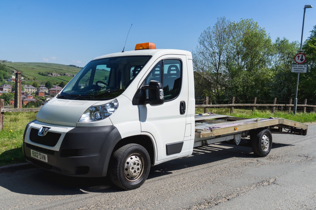 Used PEUGEOT BOXER 2.2 HDI 335 L3 in Lancashire