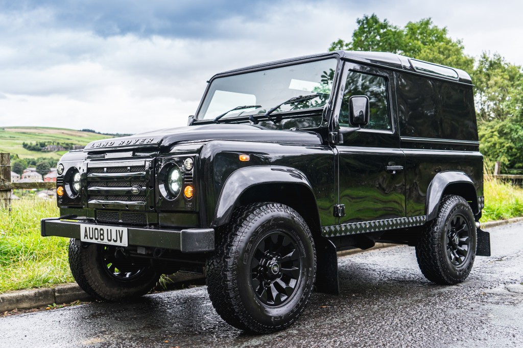 Used LAND ROVER DEFENDER 2.4 90 COUNTY HARD TOP 2DR in Lancashire