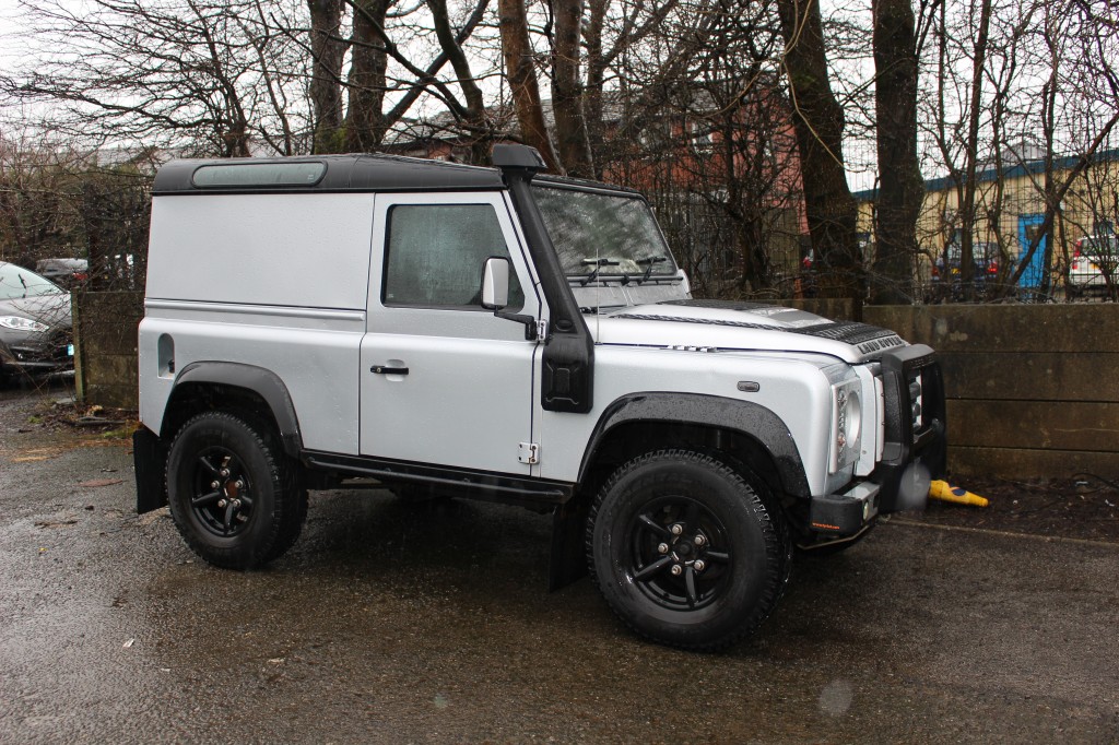 Used LAND ROVER DEFENDER 2.5 90 County Hard Top TD5 in Lancashire