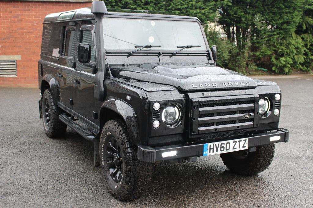 Used LAND ROVER DEFENDER 2.4 110 TD XS UTILITY WAGON in Lancashire