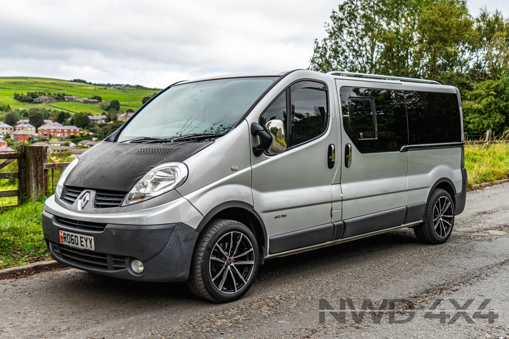 Used RENAULT TRAFIC 2.0 LL29 DCI S/R in Lancashire