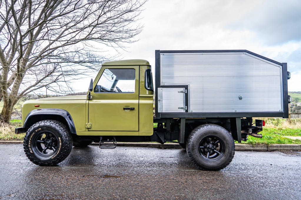 Used LAND ROVER DEFENDER 110 PICK-UP TD5 2.5 110  PICK-UP TD5 Tipper Body in Lancashire