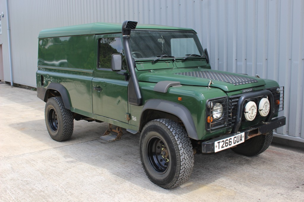 Used LAND ROVER DEFENDER 2.5 110 HT TDI 2DR Manual in Lancashire