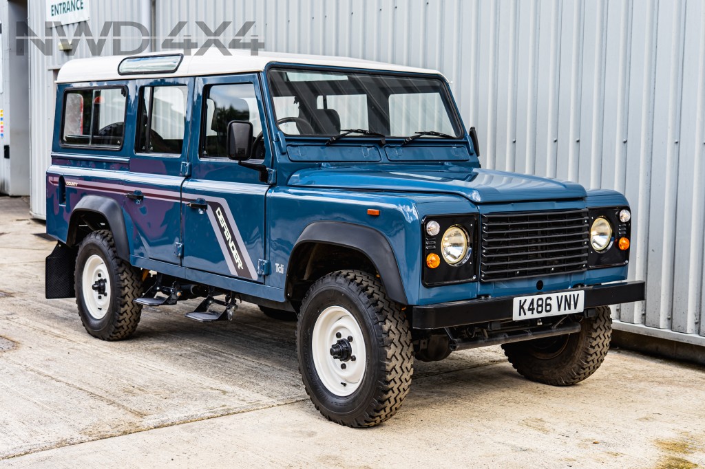 Used LAND ROVER DEFENDER 2.5 110 COUNTY TDI 5DR Manual in Lancashire
