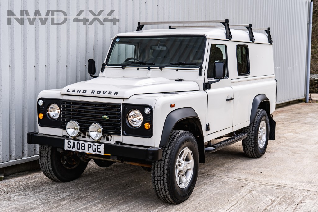 Used LAND ROVER DEFENDER 2.4 110 DCB HARD TOP LWB 2DR Manual in Lancashire