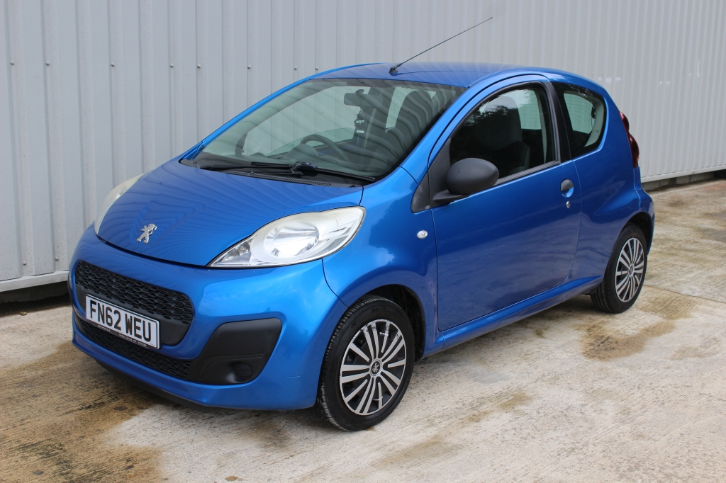 Used PEUGEOT 107 1.0 ACCESS 3DR Manual in Lancashire