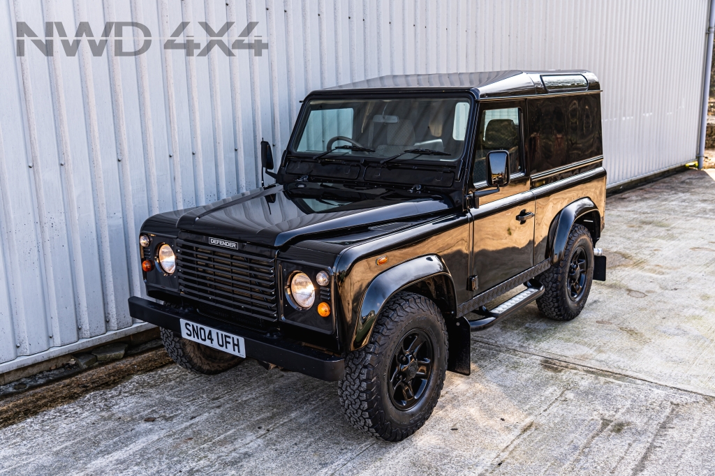 Used LAND ROVER DEFENDER 2.5 90 TD5 COUNTY HARD TOP Manual in Lancashire