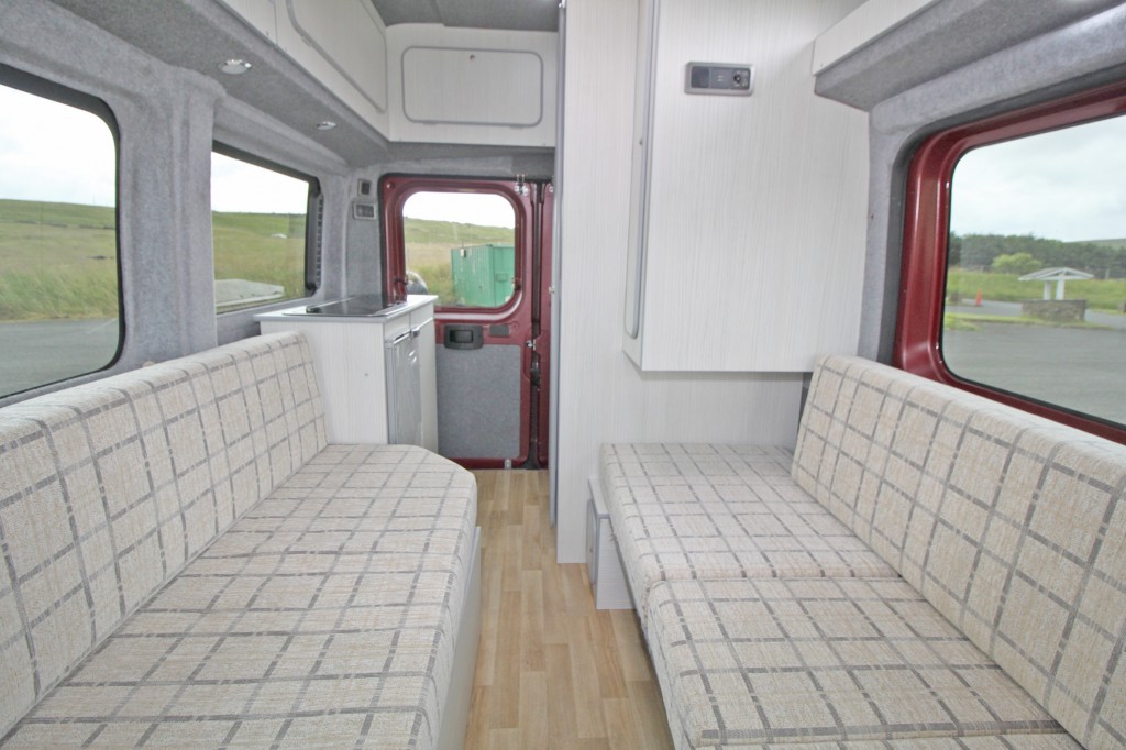 PEUGEOT BOXER NOMAD SWB WITH BATHROOM 2.2 HDi 130HP 6 SPEED, 2 SINGLE BEDS OR ONE DOUBLE, UNDER 5M LONG