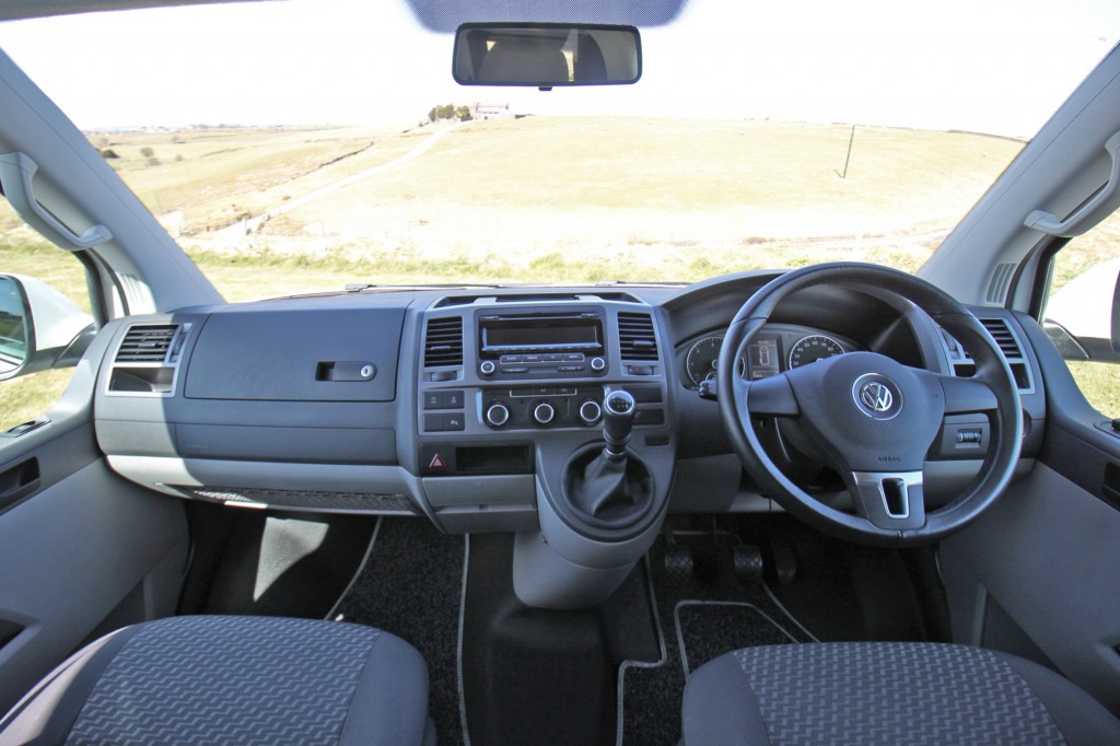 VOLKSWAGEN Transporter ROLLING HOMES  LIVINGSTON, ONLY 9363 MLS, HIGH-LINE 4MOTION 4x4, REAR KITCHEN/TOILET CONVERSION Co