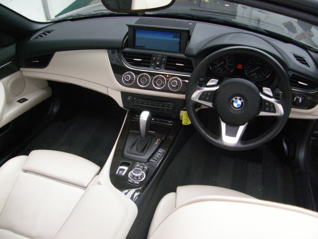 BMW Z4 23i sDrive 2dr Auto