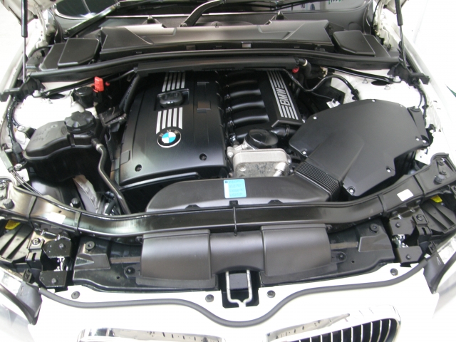 BMW 3 SERIES 3.0 325I M SPORT 2DR Automatic