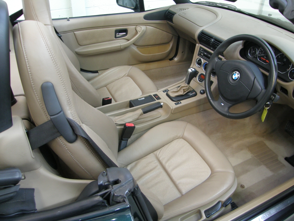 BMW Z SERIES 3.0 Z3 ROADSTER 2DR Automatic