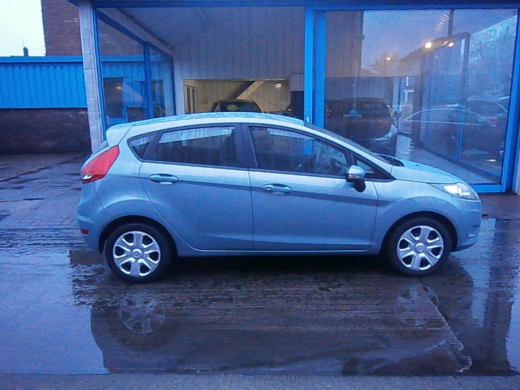 FORD FIESTA 1.4 STYLE PLUS 5DR Automatic