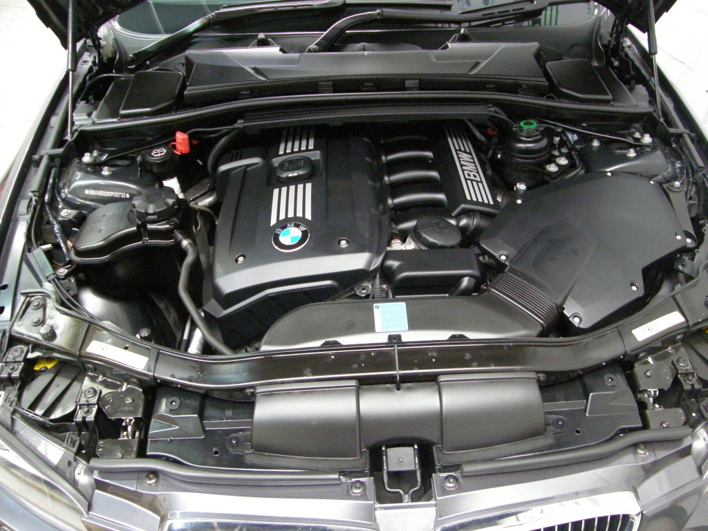 BMW 3 SERIES 2.5 325I SE 2DR Manual