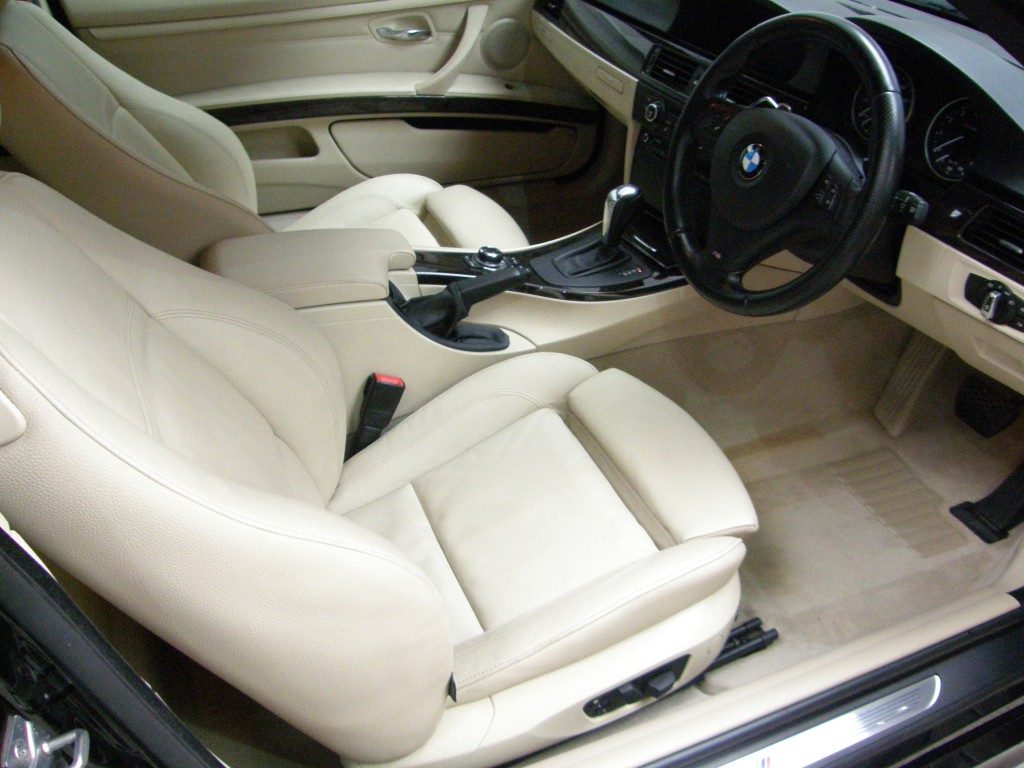 BMW 3 SERIES 3.0 325I M SPORT 2DR AUTOMATIC