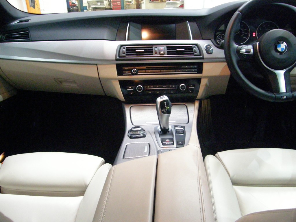 BMW 5 SERIES 3.0 535I M SPORT 4DR AUTOMATIC