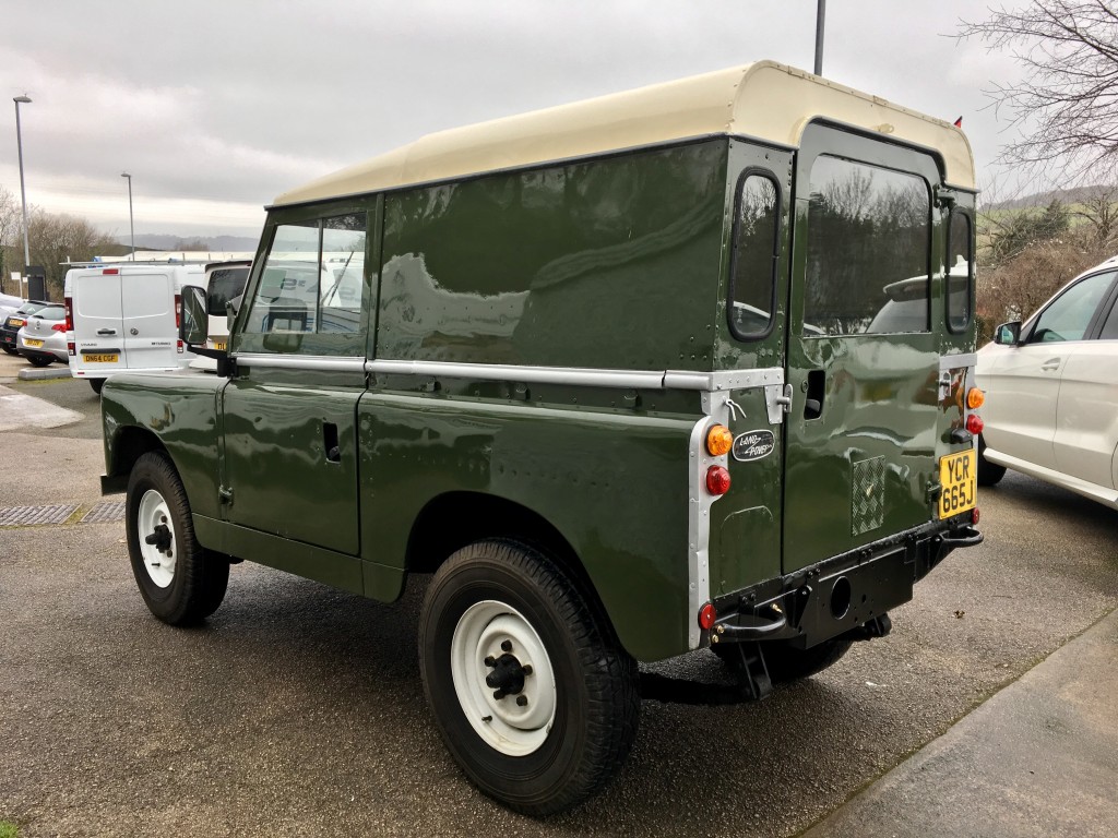 LAND ROVER 88 4 CYL Diesel Classic 
