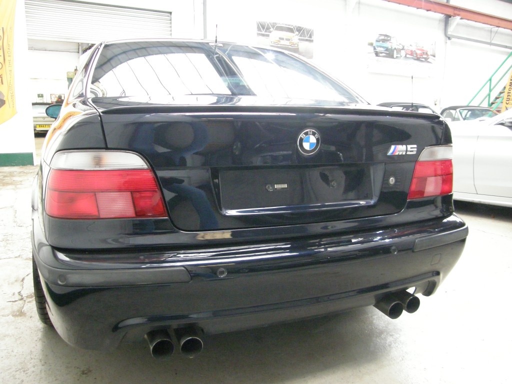 BMW 5 SERIES 5.0 M5 4DR