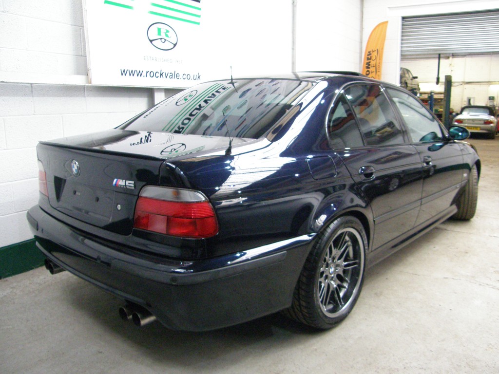 BMW 5 SERIES 5.0 M5 4DR