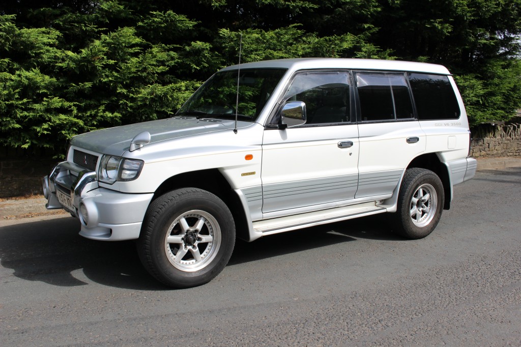 MITSUBISHI PAJERO 3.5 IMPORT For Sale in Rossendale NWD 4X4