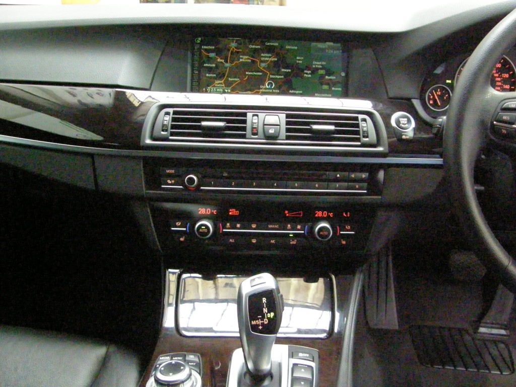 BMW 5 SERIES 3.0 535I SE 4DR AUTOMATIC
