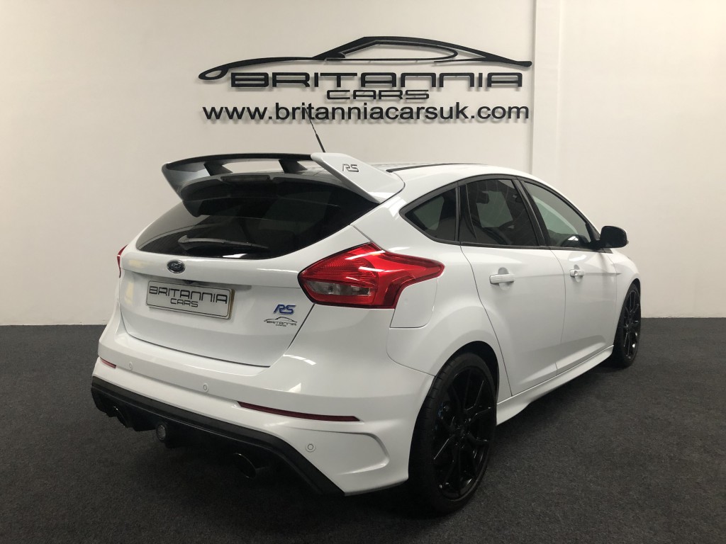 FORD FOCUS 2.3 RS 5DR