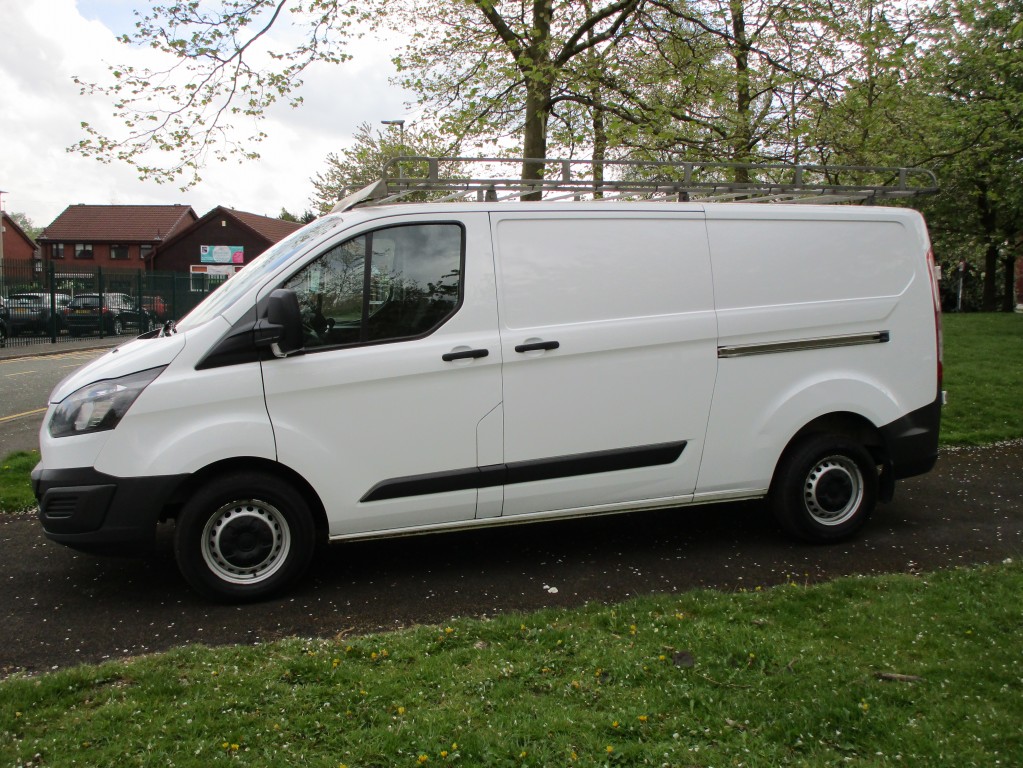 FORD TRANSIT CUSTOM L2 290 2.2 TDCI - 1 PREVIOUS OWNER - FSH For Sale ...