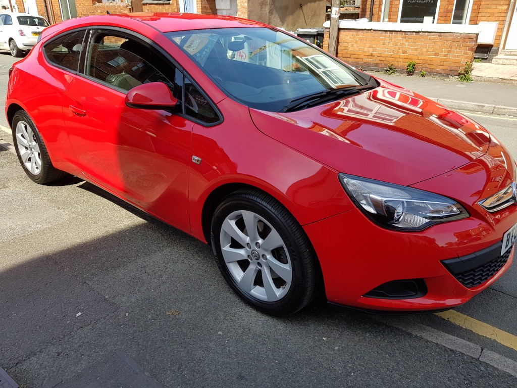 VAUXHALL ASTRA 1.4T GTC SPORT S/S 3DR DAB RADIO - 1 OWNER - 18 INCH ALLOYS