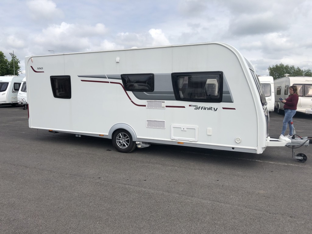 ELDDIS Affinity 550 With £2300 Electric legs