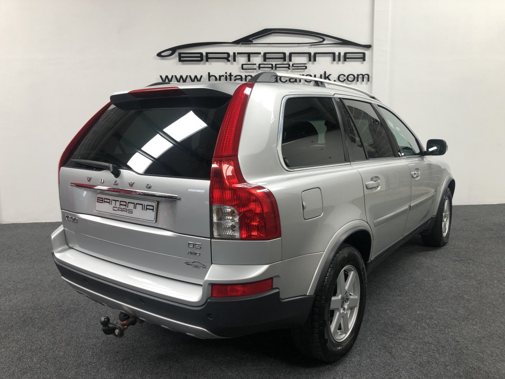 VOLVO XC90 2.4 D5 ACTIVE AWD 5DR AUTOMATIC