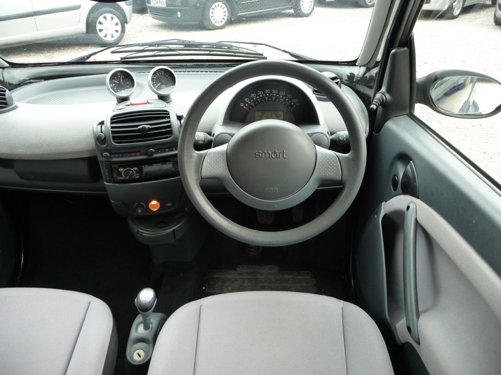 SMART FORTWO 0.7 PURE 3DR AUTOMATIC