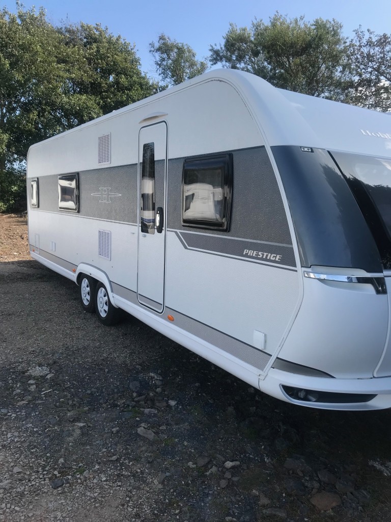Hobby 720 Kfu With Awning For Sale In Abersoch A P Caravans