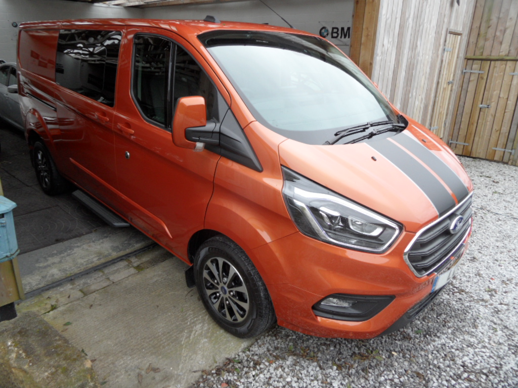 FORD TRANSIT CUSTOM 2.0 AUTO 320 LIMITED DCIV 6 SEATS