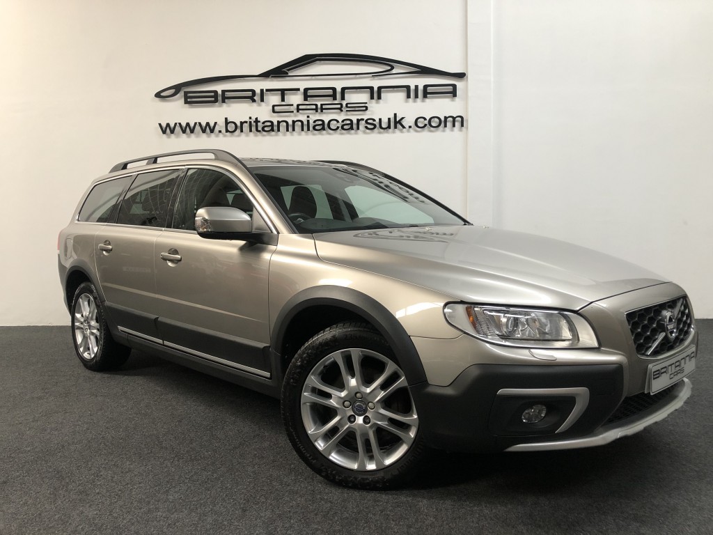 VOLVO XC70 2.4 D5 SE LUX AWD 5DR AUTOMATIC