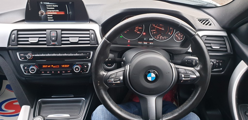 BMW 3 SERIES 2.0 320D M SPORT TOURING 5DR