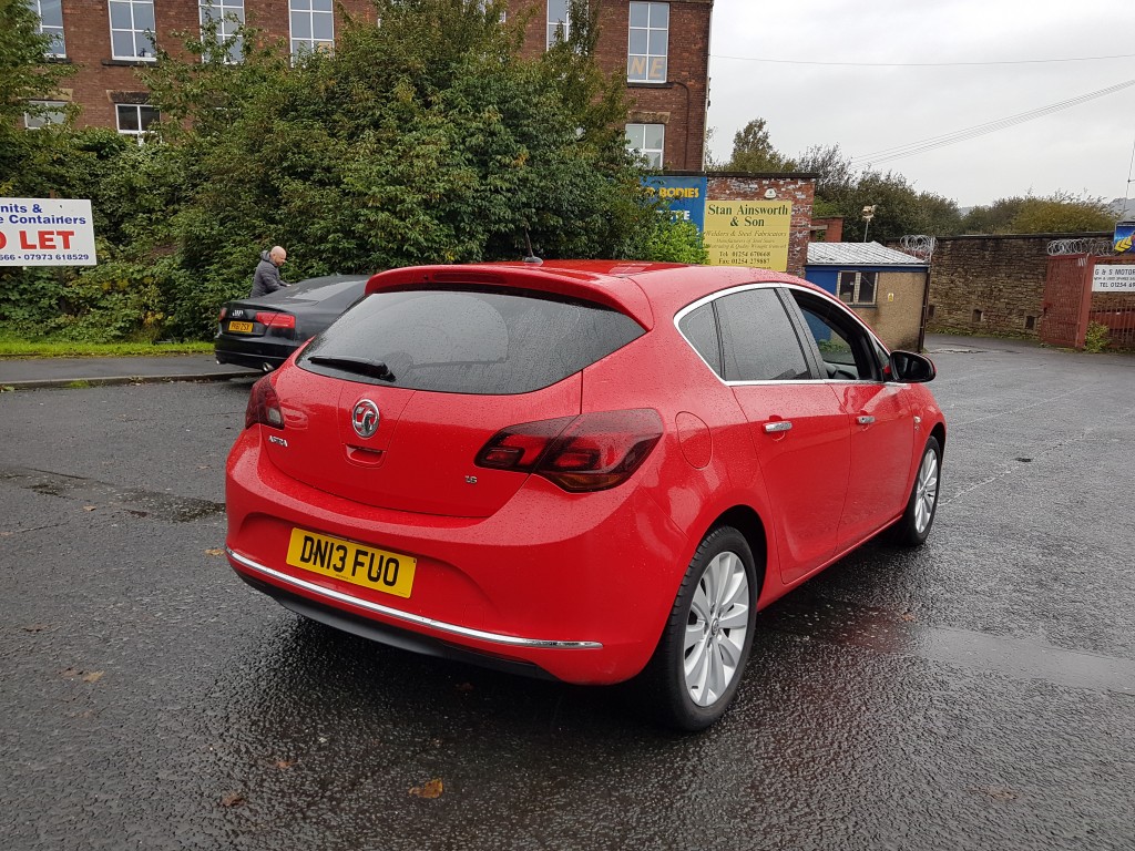 VAUXHALL ASTRA 1.6 ELITE 5DR AUTOMATIC