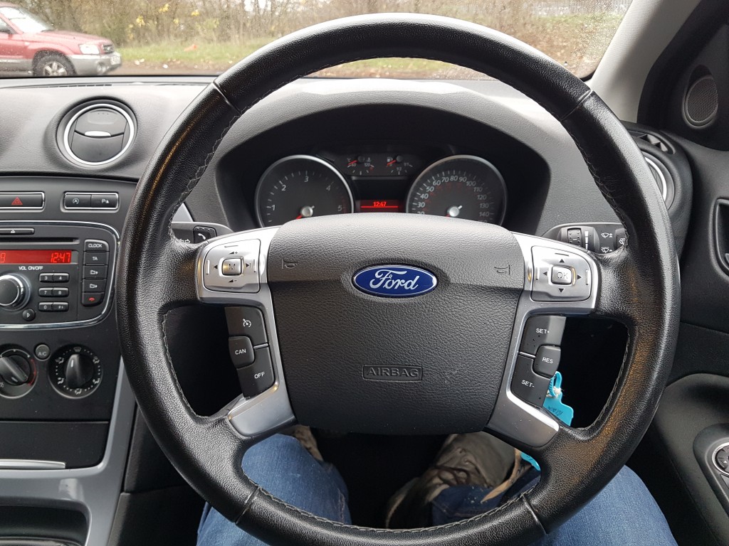 FORD MONDEO 1.6