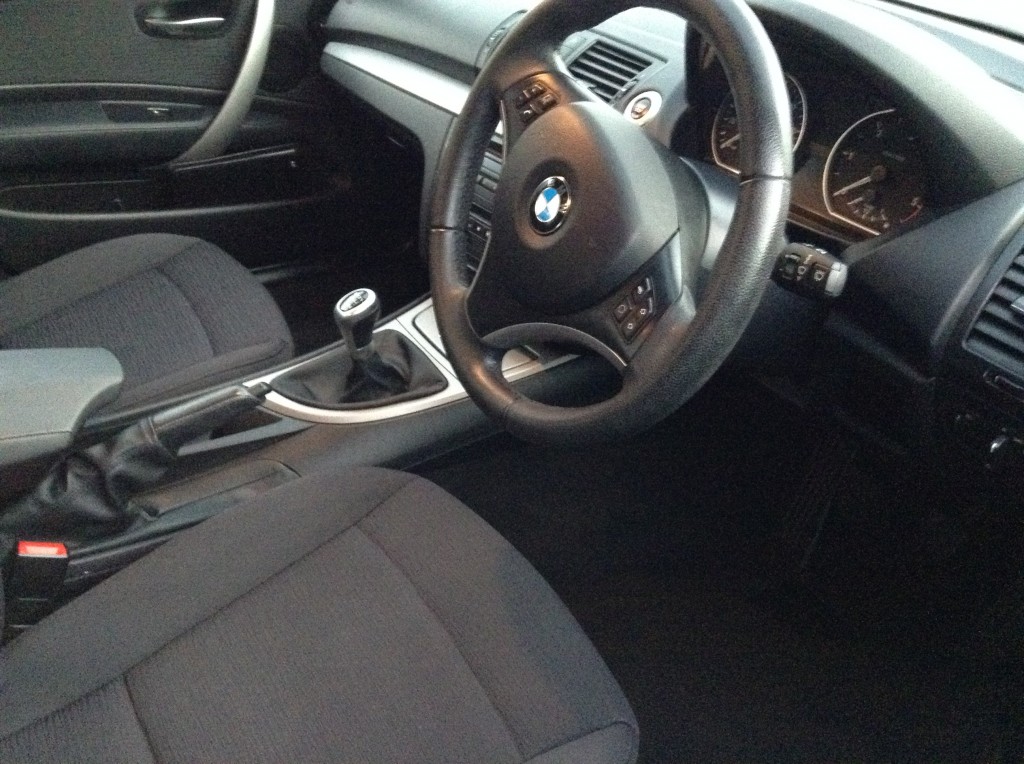 BMW 1 SERIES 2.0 118D SE 5DR