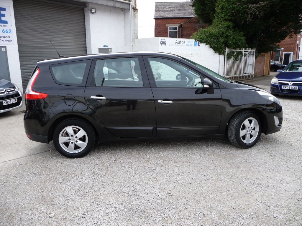 RENAULT GRAND SCENIC 1.9 DYNAMIQUE TOMTOM DCI 5DR