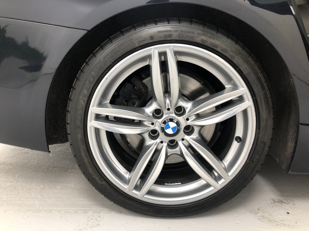 BMW 5 SERIES 3.0 530D M SPORT TOURING 5DR AUTOMATIC