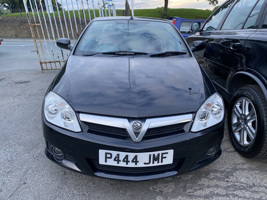 VAUXHALL TIGRA 1.4 EXCLUSIV 16V RED 2DR