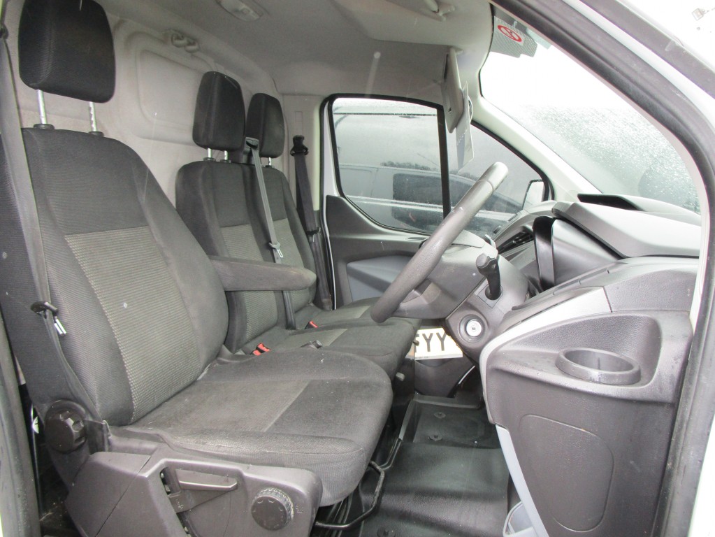 FORD TRANSIT CUSTOM L1 H1 2.0 EURO 6 105PS - ONE OWNER - FSH For Sale ...