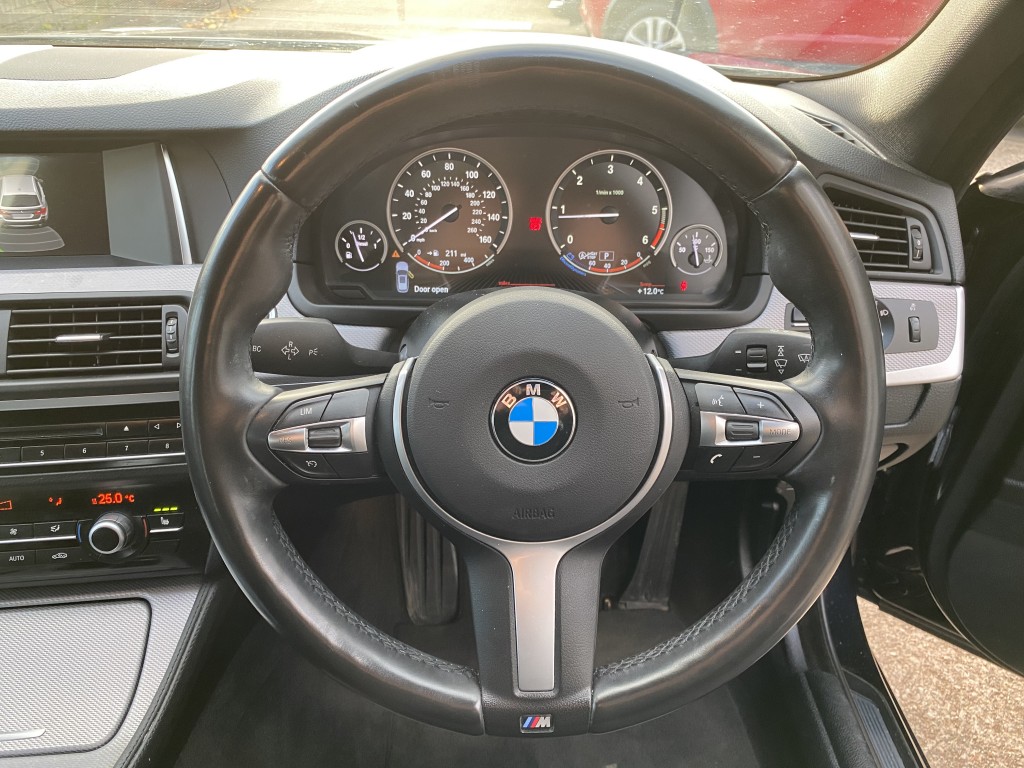 BMW 5 SERIES 2.0 520D M SPORT TOURING 5DR AUTOMATIC